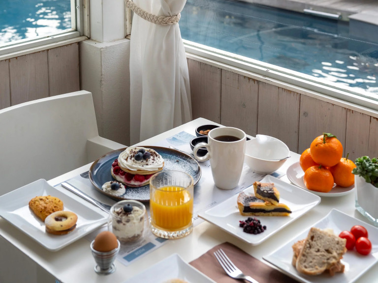 media.Gallery_Colazione_2LeRoseSpaHotel_Rimini