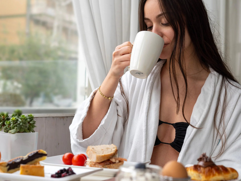 media.Gallery_Colazione_4LeRoseSpaHotel_Rimini